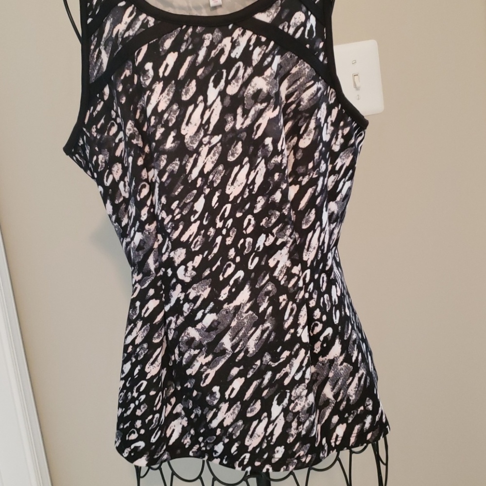 Spotted blouse - Picture 2 of 3